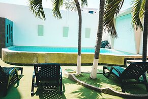 Hotel Madrigal Manta Beach