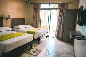 Hotel Madrigal Manta Beach