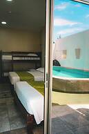 Hotel Madrigal Manta Beach