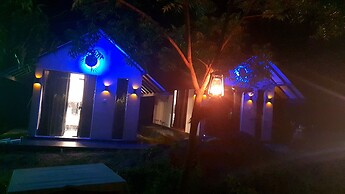 Elephant Avenue Yala