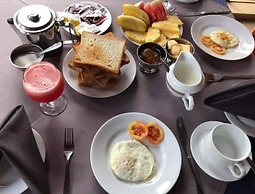 Elephant Avenue Yala