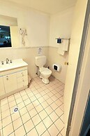 Hilltops Retreat Motor Inn