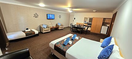 Hilltops Retreat Motor Inn