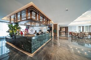 UrCove by HYATT Chengdu Wenshu Monastery