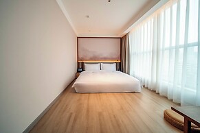 UrCove by HYATT Chengdu Wenshu Monastery