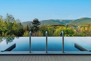 Happy Valley Resort
