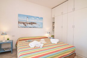 Il Vecchio Faro A37 150mt From The Beach