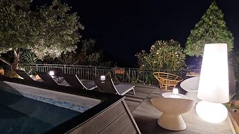 Private Villa Deluxe