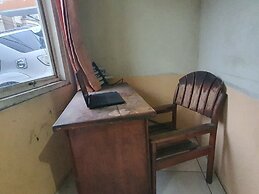 SPOT ON 93894 Jamil Homestay Syariah