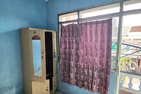 SPOT ON 93894 Jamil Homestay Syariah