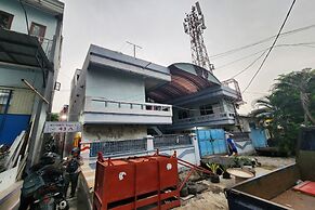 SPOT ON 93894 Jamil Homestay Syariah