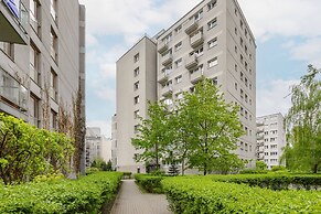 Studio Solec Warsaw by Renters