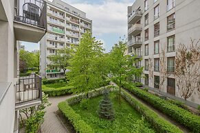 Studio Solec Warsaw by Renters