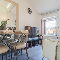 Pretty Studio in old Town