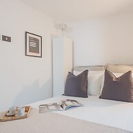 Pretty Studio in old Town