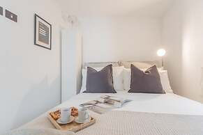 Pretty Studio in old Town