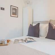 Pretty Studio in old Town