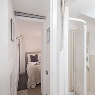 Pretty Studio in old Town