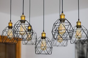 Złoty Potok Apartment Warsaw by Renters