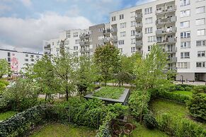 Złoty Potok Apartment Warsaw by Renters