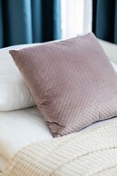 Złoty Potok Apartment Warsaw by Renters