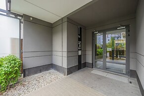 Złoty Potok Apartment Warsaw by Renters