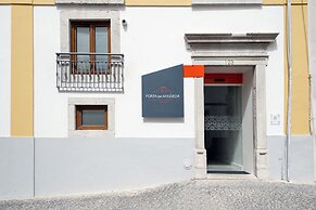 Porta da Arrábida Suites