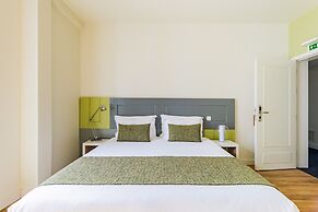Porta da Arrábida Suites