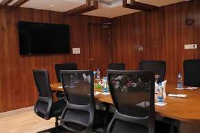 Icon Grand Hotel by Bhagini