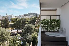 Athenian Riviera Seaside Suite