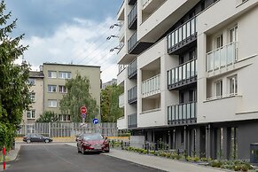 Modern Apartment in Kraków by Renters