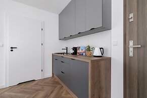 Modern Apartment in Kraków by Renters