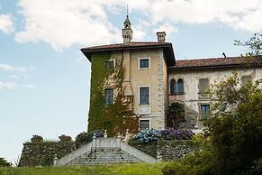 Il Poggio Radioso Lake View & Garden