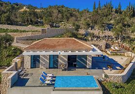 Nikolakos Villa - Pirvate Pool