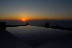 Nikolakos Villa - Pirvate Pool