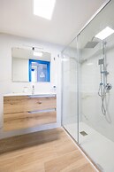 Blu Retreat Close to the City Center