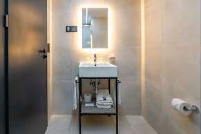 Onyx Hotel