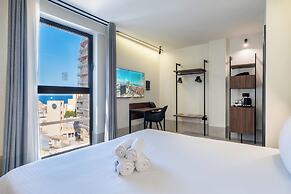 Onyx Hotel