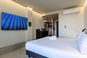Onyx Hotel