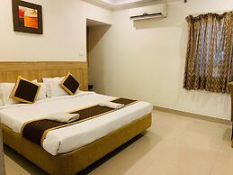 iROOMZ Sree Hotel Suncity
