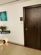 iROOMZ Sree Hotel Suncity