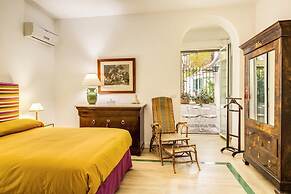 Casa Bianca in Massa Lubrense