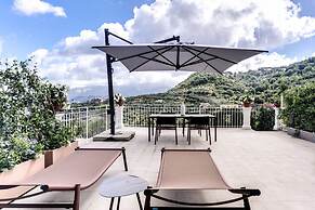 Suite La Panoramica in Sant Agata sui Due Golfi