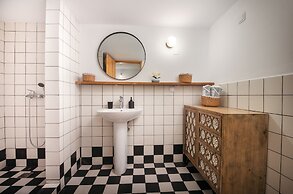 Traditional Anna s Stone House With Private Pool