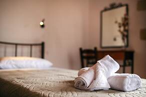 Traditional Anna s Stone House With Private Pool