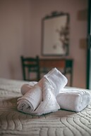 Traditional Anna s Stone House With Private Pool