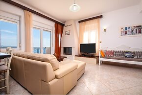 Aptera Dream Apartment