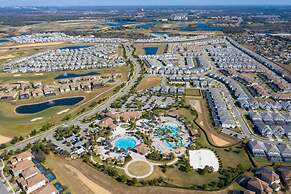 8912 Amazing 6BD Home