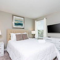 8912 Amazing 6BD Home