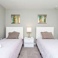 8912 Amazing 6BD Home